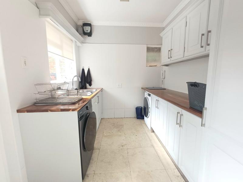 5 Bedroom Property for Sale in Welgemoed Western Cape